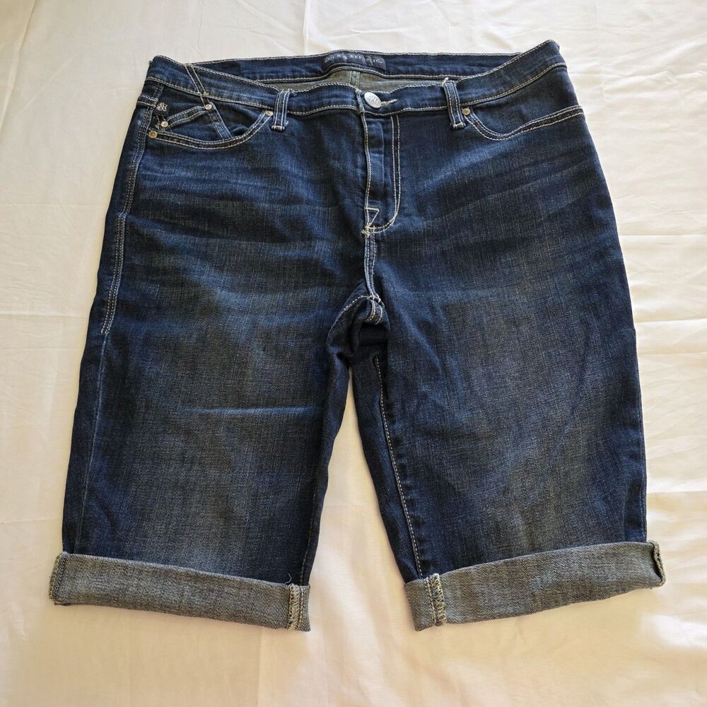 Rock & Republic Kasandra Cut Off Bermuda Shorts Womens Size 16